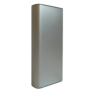 شارژر همراه ریمکس مدل RPP-137 ظرفیت 20000 میلی آمپر ساعت