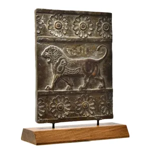 کتیبه طرح شیر هخامنشی