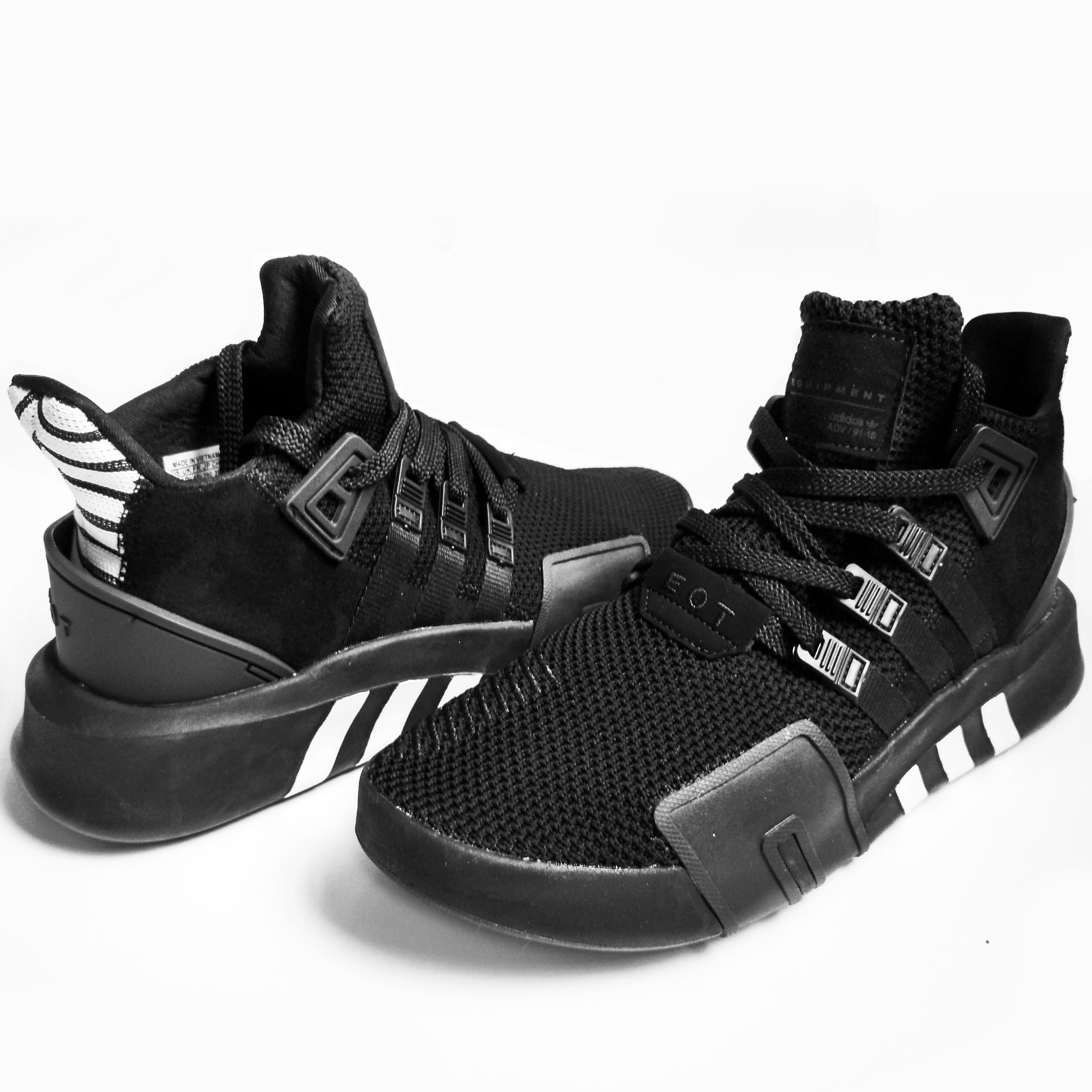 کفش مخصوص پیاده روی مردانه مدل EQT BASK ADV