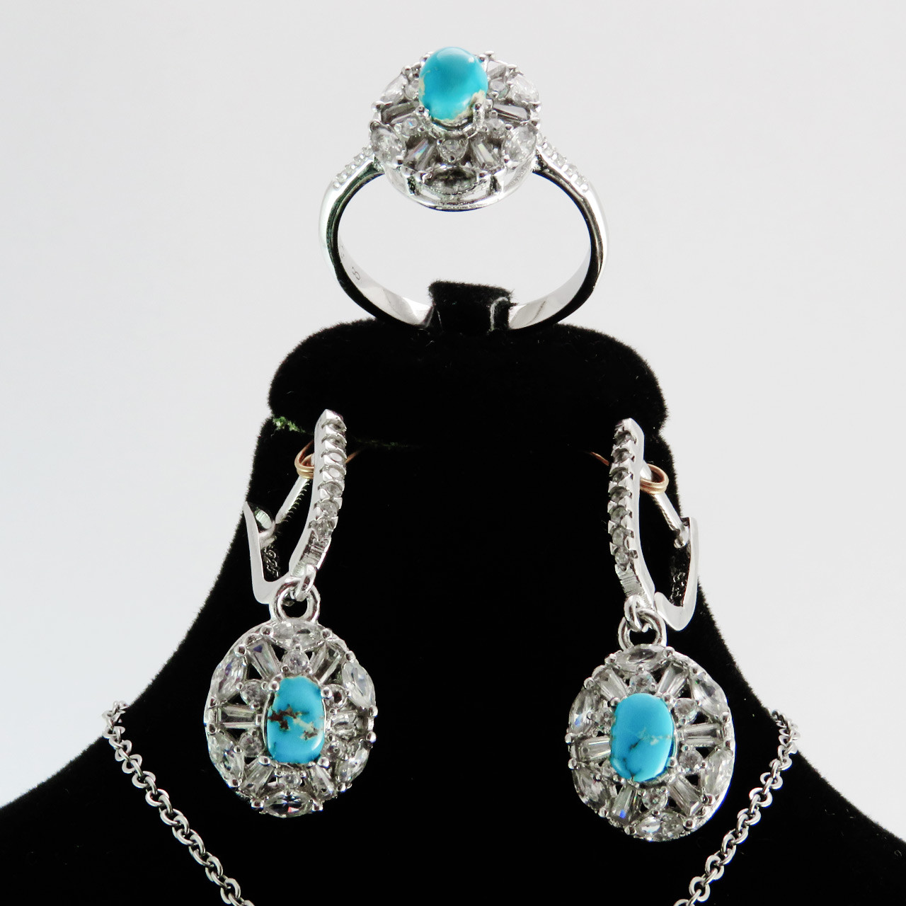 نیم ست نقره زنانه کد AV012 نیم ست نقره زنانه کد AV012