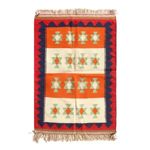 گلیم دستبافت یک و نیم متری مدل قشقایی کد GH99038