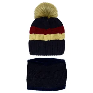 ست کلاه و شال گردن بافتنی بچگانه مدل P4-9429