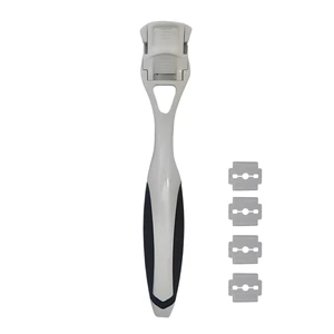 تیغ کف پا مدل P001 به همراه تیغ یدک مدل P001 بسته 4 عددی