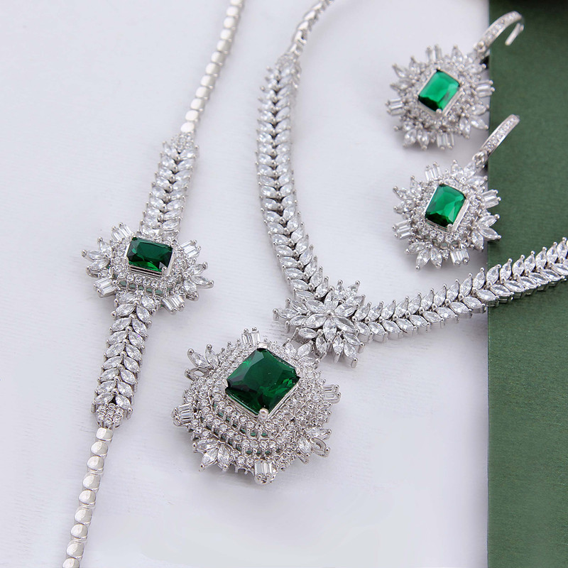 نیم ست نقره زنانه مدل قالب جواهری کوارتز تراش جواهری فول نگین بدون ریزش کد NTR_377