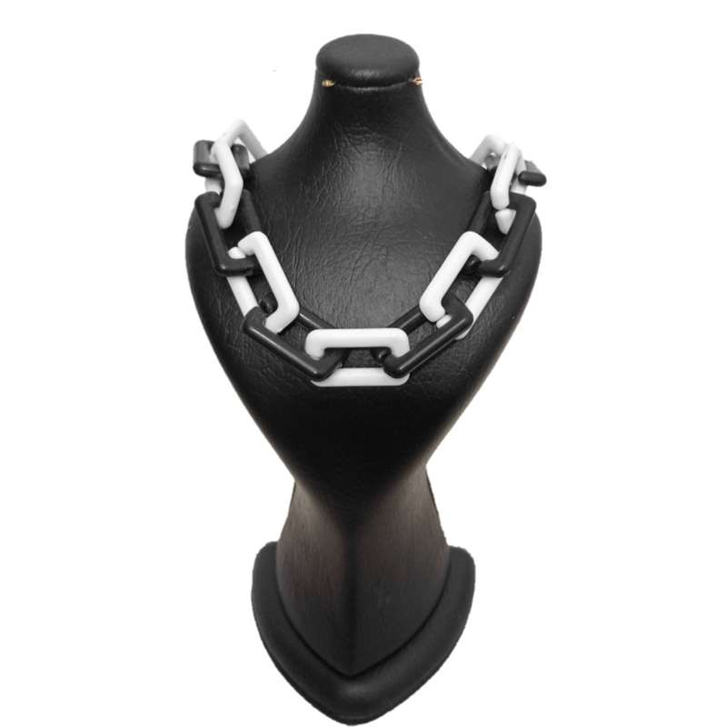 گردنبند دخترانه مدل فیمو