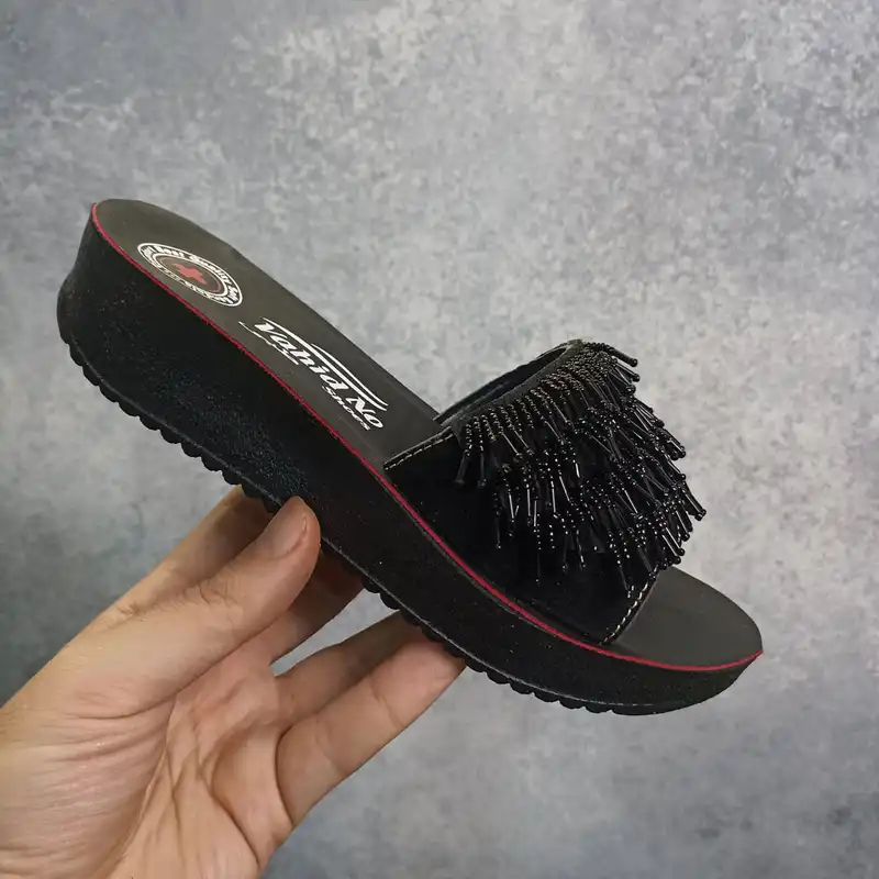 دمپایی زنانه مدل جیران کد 1523-BK