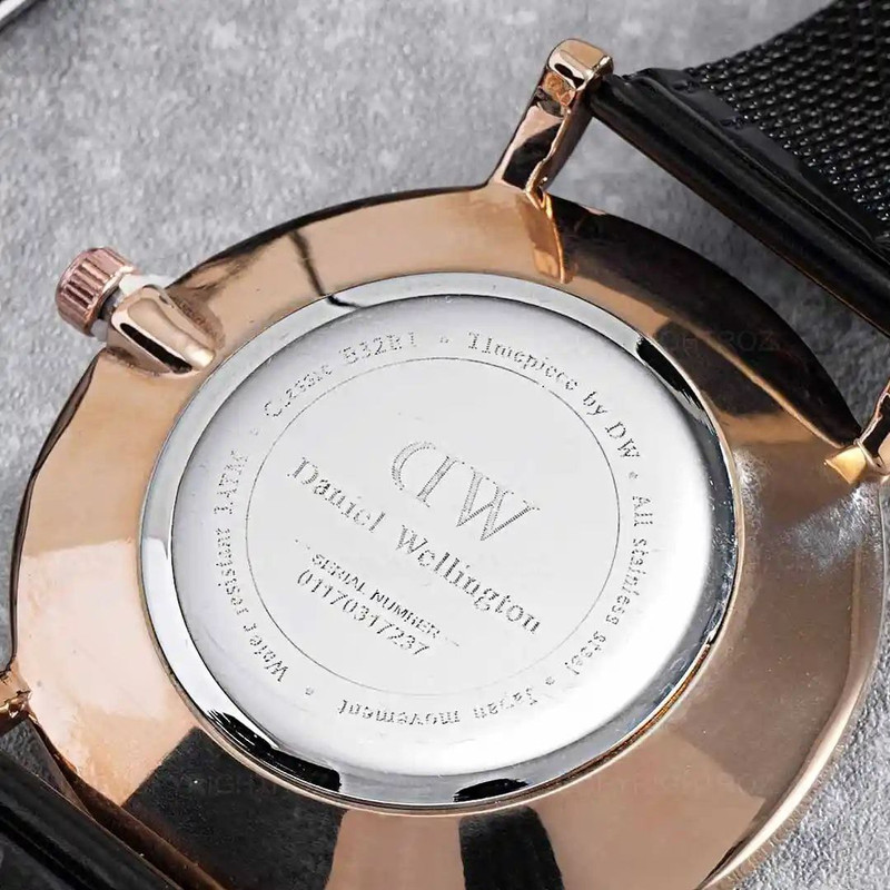 ساعت مچی عقربه ای زنانه  مدل Mrm02