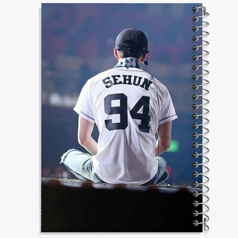 دفتر شطرنجی 50 برگ خندالو طرح سهون گروه اکسو EXO کد 13464