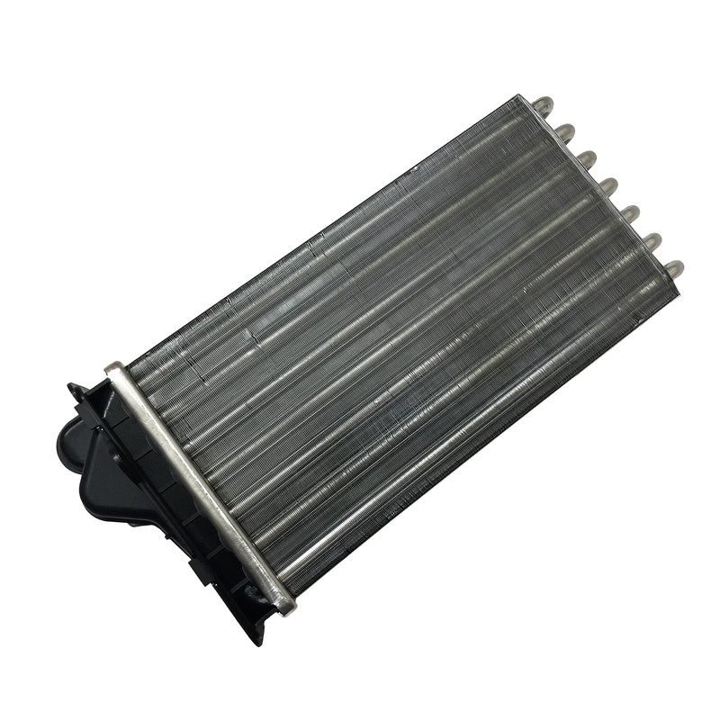 رادیاتور بخاری ایساکو کد 072020 مناسب برای پژو 206