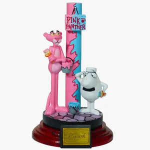 فیگور مدل پلنگ صورتی ارتفاع 15 سانتی متر