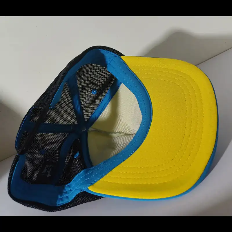 کلاه کپ سی اند ای مدل مدرن