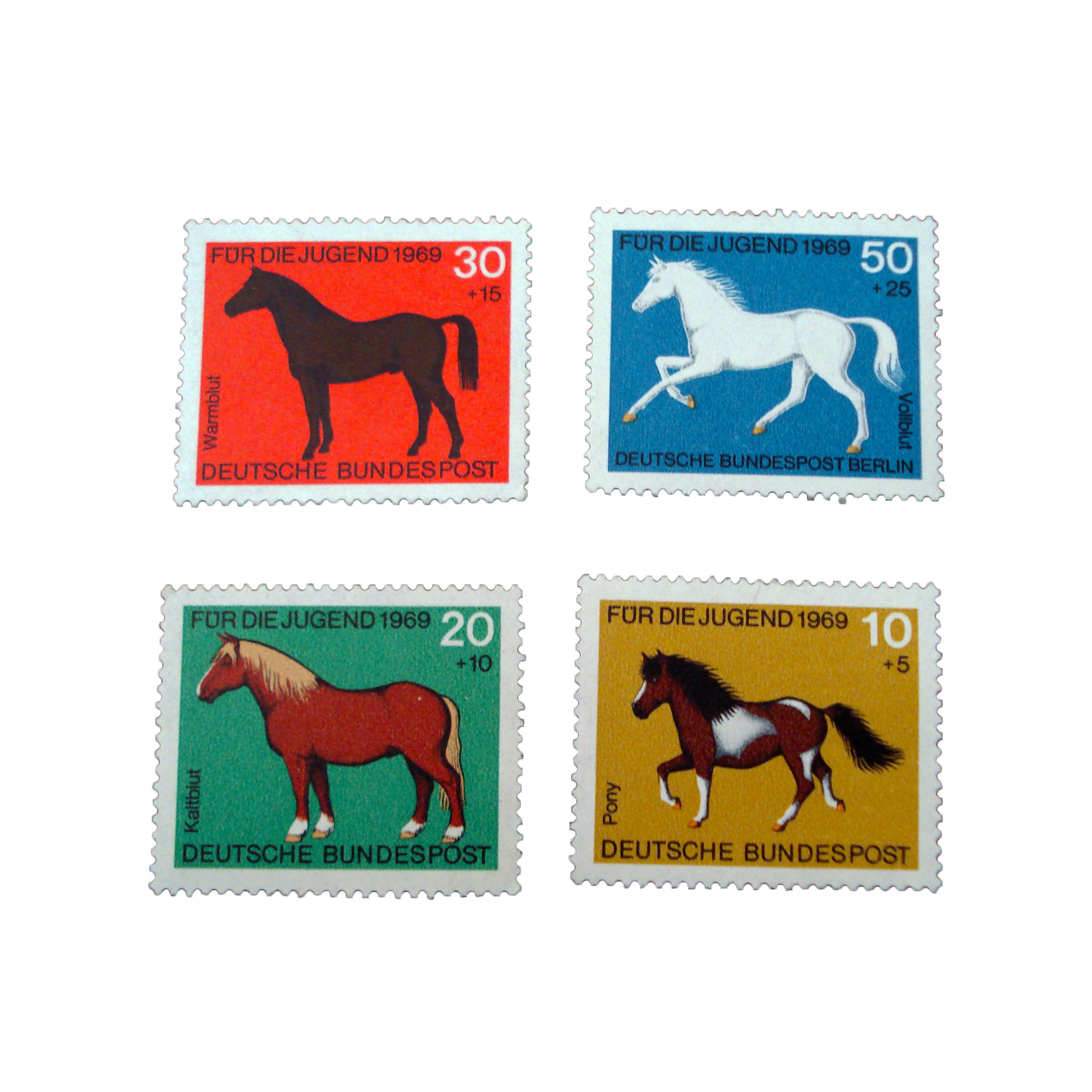 تمبر یادگاری مدل اسب کد bc-1672 مجموعه 4 عددی