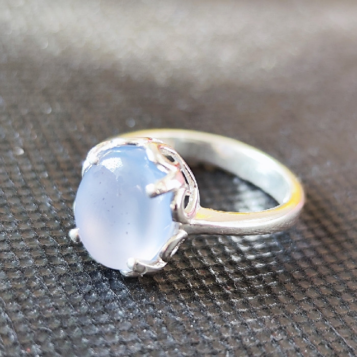 انگشتر نقره زنانه مدل عقیق یمانی کبود کد 330 انگشتر نقره زنانه مدل عقیق یمانی کبود کد 330