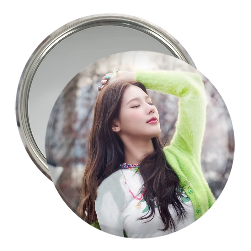 آینه جیبی خندالو مدل میون گروه جی آیدل GIdle  کد 19521