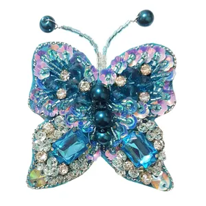 گل سینه طرح پروانه کد HJ-Q591