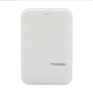 شارژر همراه مک دودو مدل MC-278 ظرفیت 6000 میلی آمپر ساعت 