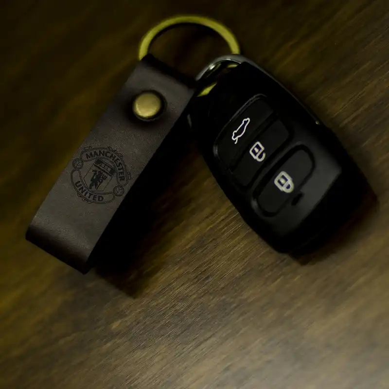 جاکلیدی چرمینه اسپرت طرح منچستریونایتد کد 7003A