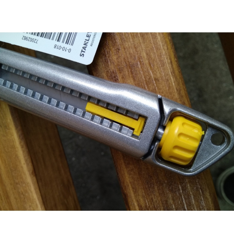 کاتر استنلی مدل 018-10-0