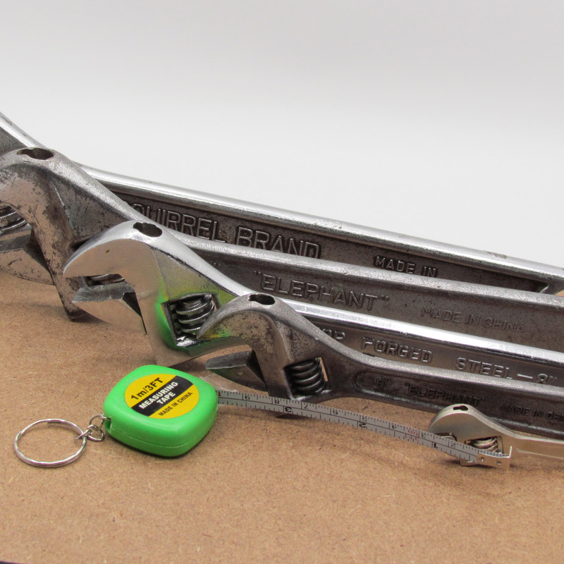 متر یک متری مدل مینیاتور