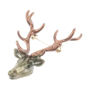 گل سینه زنانه گالری شمرون طرح گوزن کد 120G0