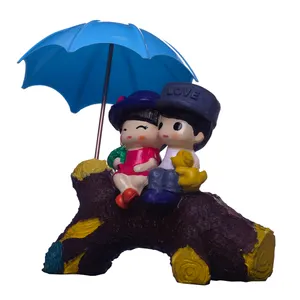 مجسمه لیلپار مدل روز بارانی مدل DGN-0025