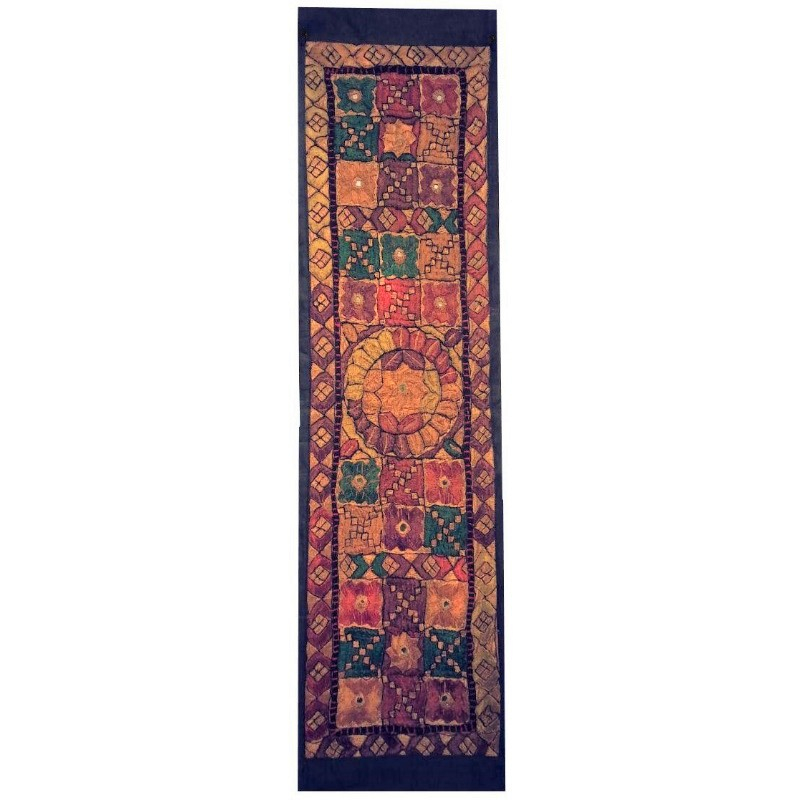 رومیزی سوزن دوزی کد SOOZRA5