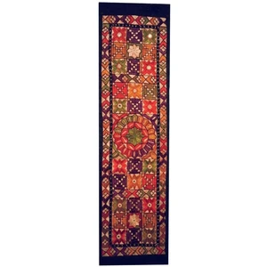 رومیزی سوزن دوزی کد SOOZRA6