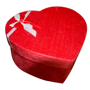 جعبه هدیه مدل قلب کد 01 مجموعه 6 عددی