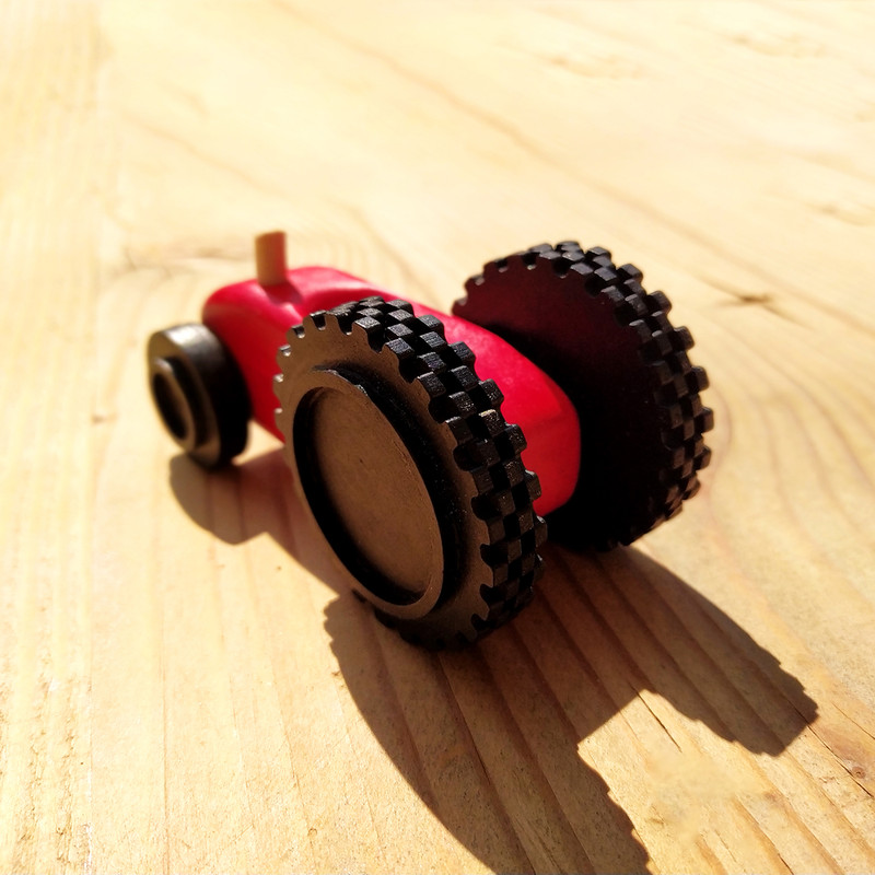 ماشین بازی مدل تراکتور TR-09