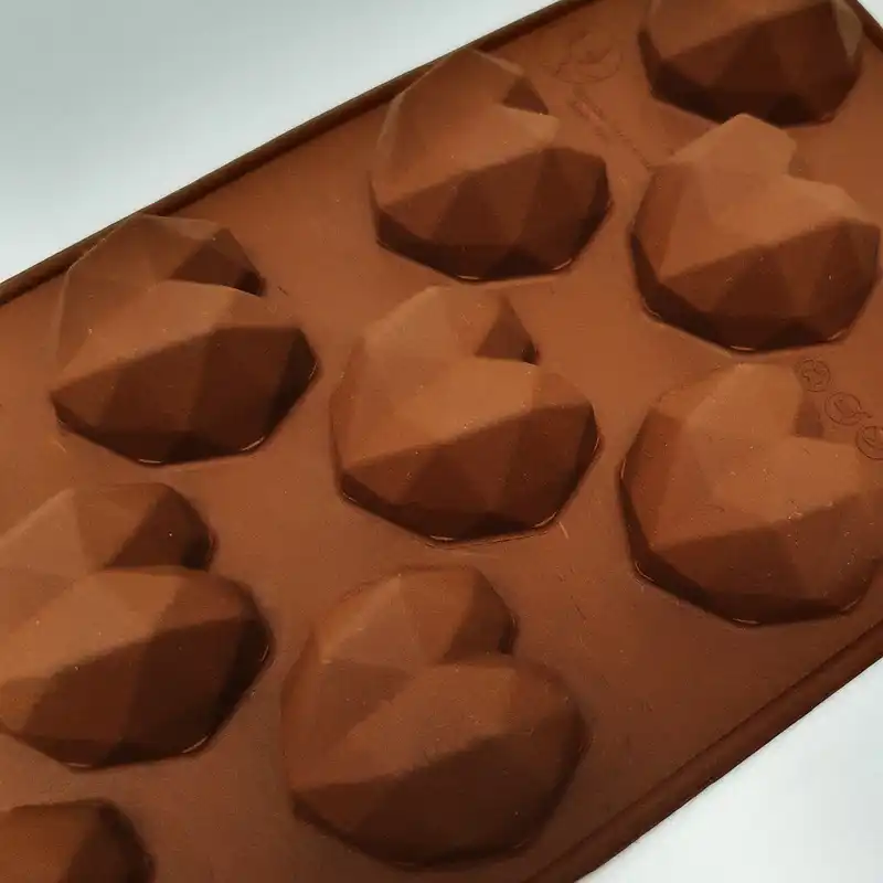 قالب شکلات طرح قلب هندسی کد Mhr-282