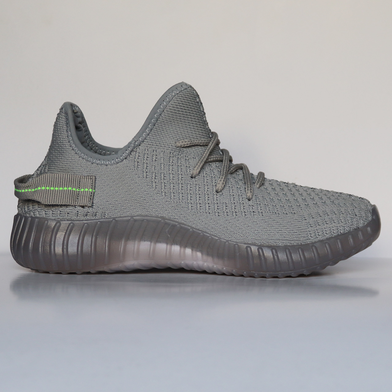 کفش راحتی مردانه yezzy boost 350 کد ۴۲۰