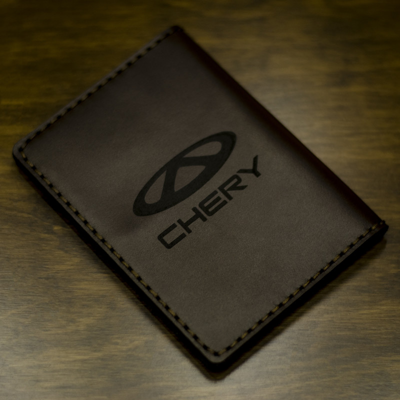 کیف مدارک چرمینه اسپرت طرح چری کد 53024