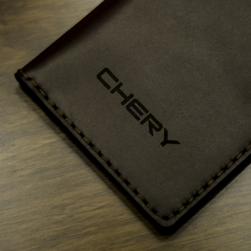 کیف مدارک چرمینه اسپرت طرح چری کد 53024