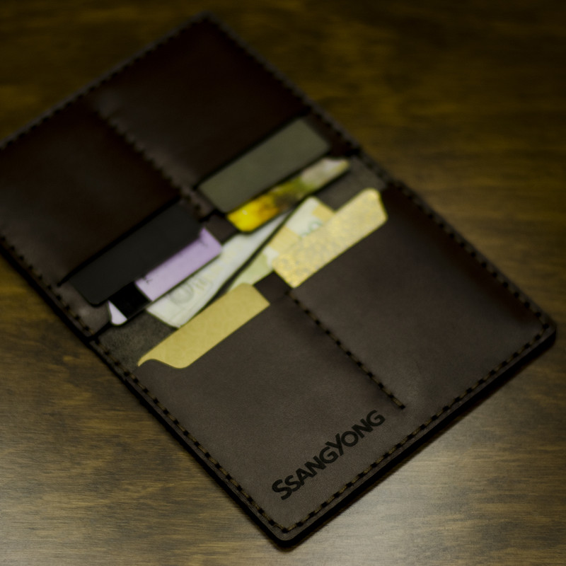 کیف مدارک خودرو چرمینه اسپرت طرح سانگ یانگ کد 54024