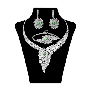 نیم ست نقره زنانه سینانر کد SN-R012