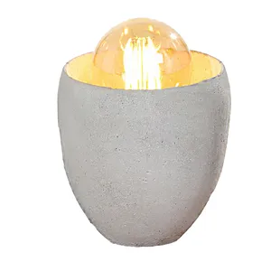 چراغ رومیزی مدل F80