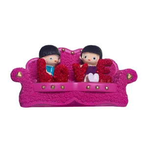 مجسمه لیلپار طرح لاو مدل DGN-0021