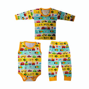 نقد و بررسی ست 3 تکه لباس نوزادی طرح قطار کد 1013 توسط خریداران