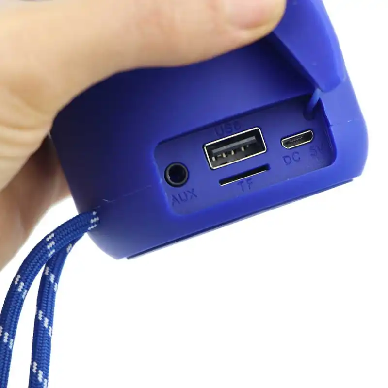 اسپیکر بلوتوثی قابل حمل بومزباس مدل L3