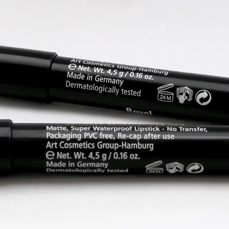 رژلب مدادی رویال اترنیتی مدل Bamboos Collection شماره 555