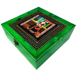  جعبه هدیه چوبی طرح قاجار کد KNLB5155
