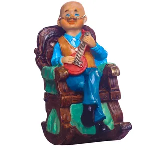 مجسمه لیلپار طرح پیرمرد سه تار زن مدل DGO-1042A