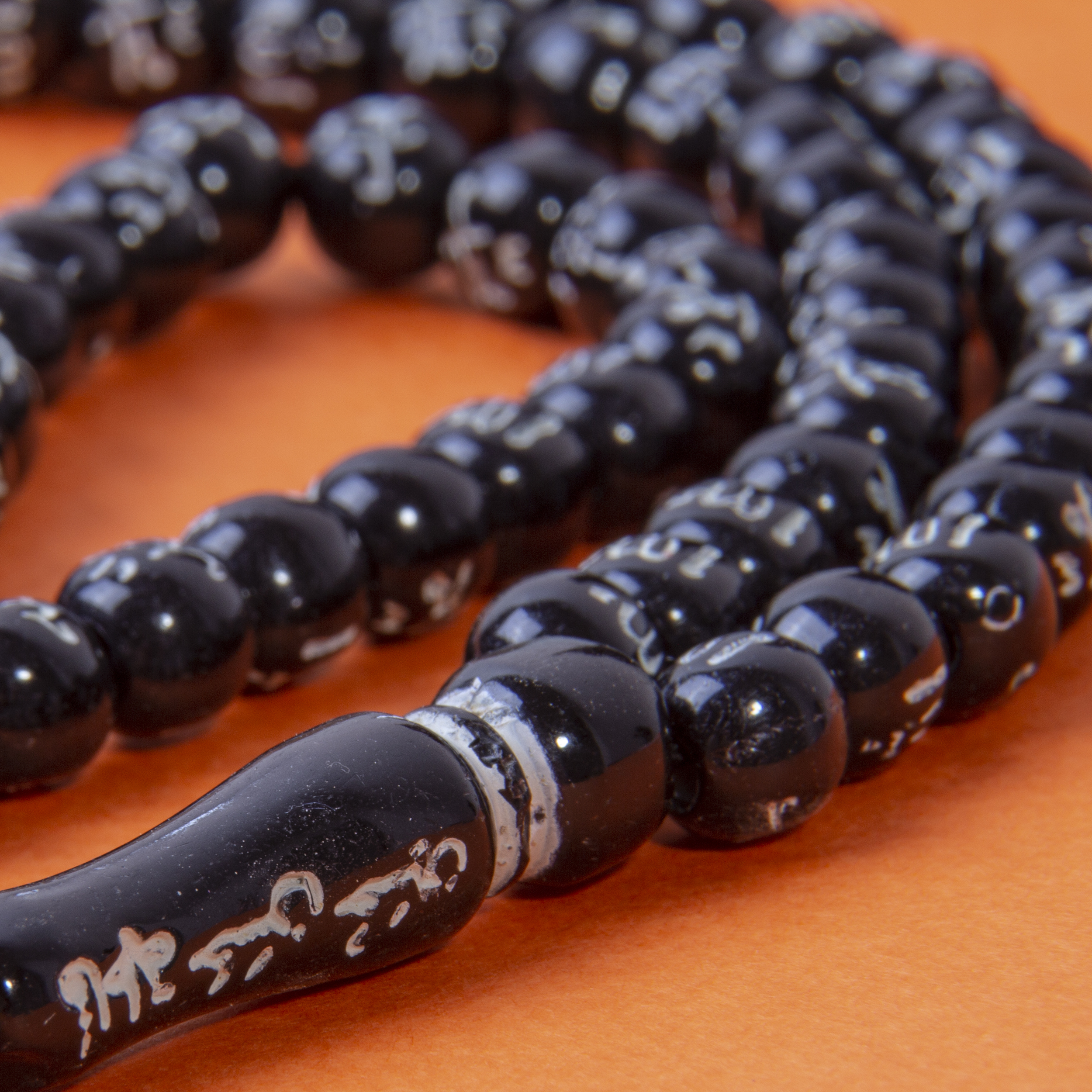 تسبیح بازرگانی میلادی کد T_111