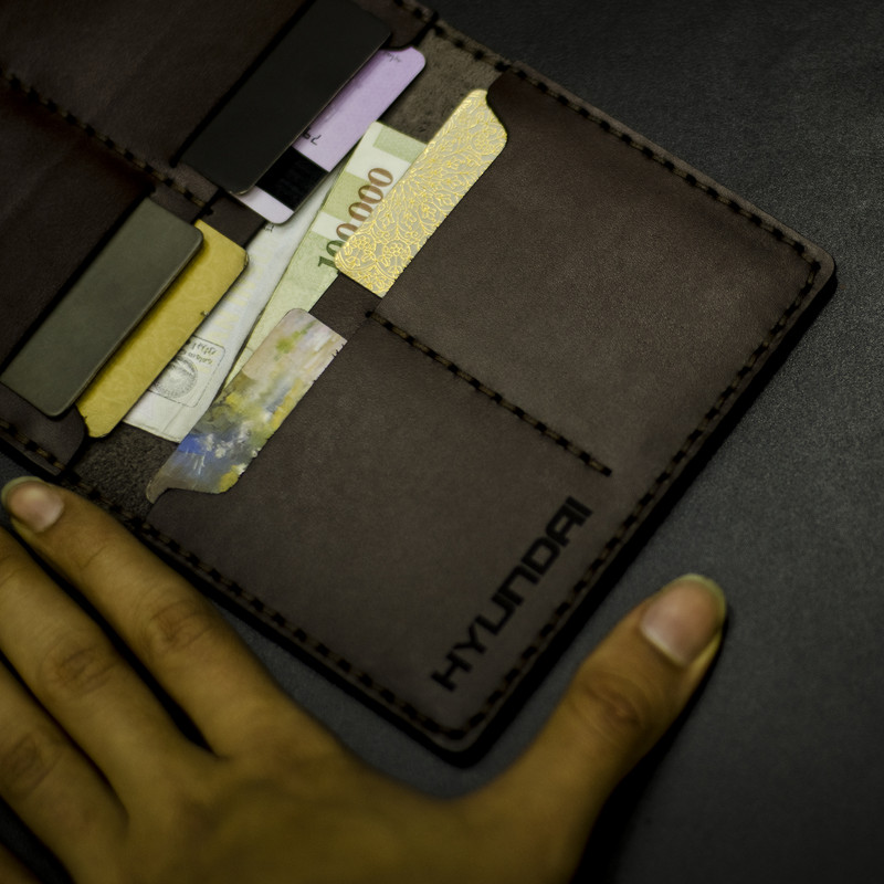 کیف مدارک چرمینه اسپرت طرح هیوندا کد 48024