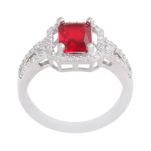 انگشتر نقره زنانه بازرگانی میلادی مدل سنگ کوارتز کد AWR_1060