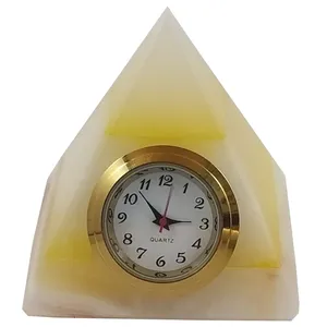  ساعت رومیزی طرح هرم کد M1244