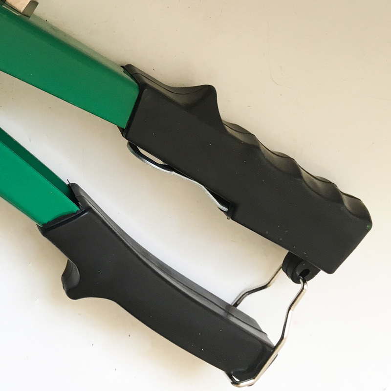 پرچ دستی بلو تولز مدل G 230