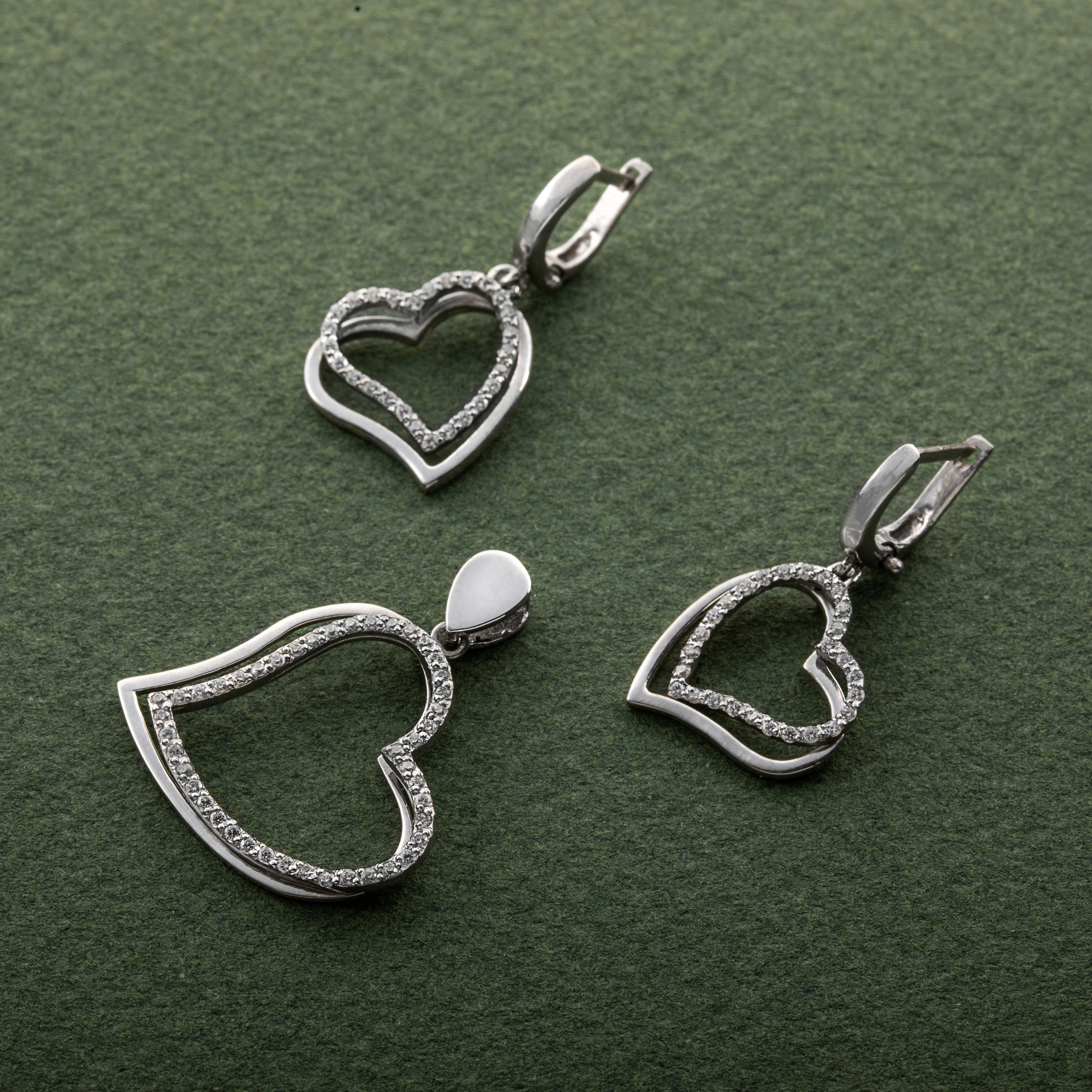 نیم ست طلا 18 عیار زنانه جواهری سون مدل 1394 نیم ست طلا 18 عیار زنانه جواهری سون مدل 1394