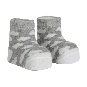 جوراب نوزادی کد 3863-1