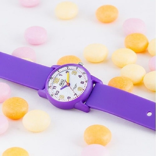 ساعت مچی عقربه ای دخترانه کیو اند کیو مدل VR41J001Y ساعت مچی عقربه ای دخترانه کیو اند کیو مدل VR41J001Y